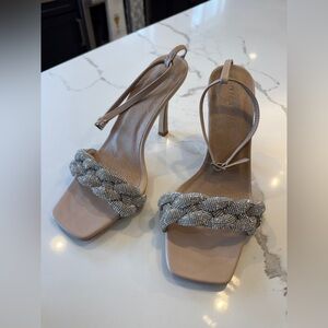 Billini Nude Heels with Rhinestone Accents NWOT